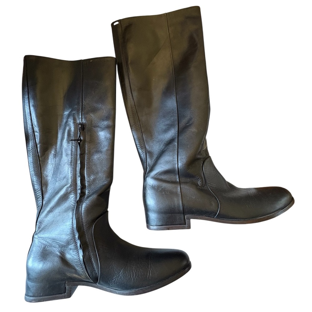 Maison Margiela Black Leather Tall Boots
- Main Line - Brand New 39.5